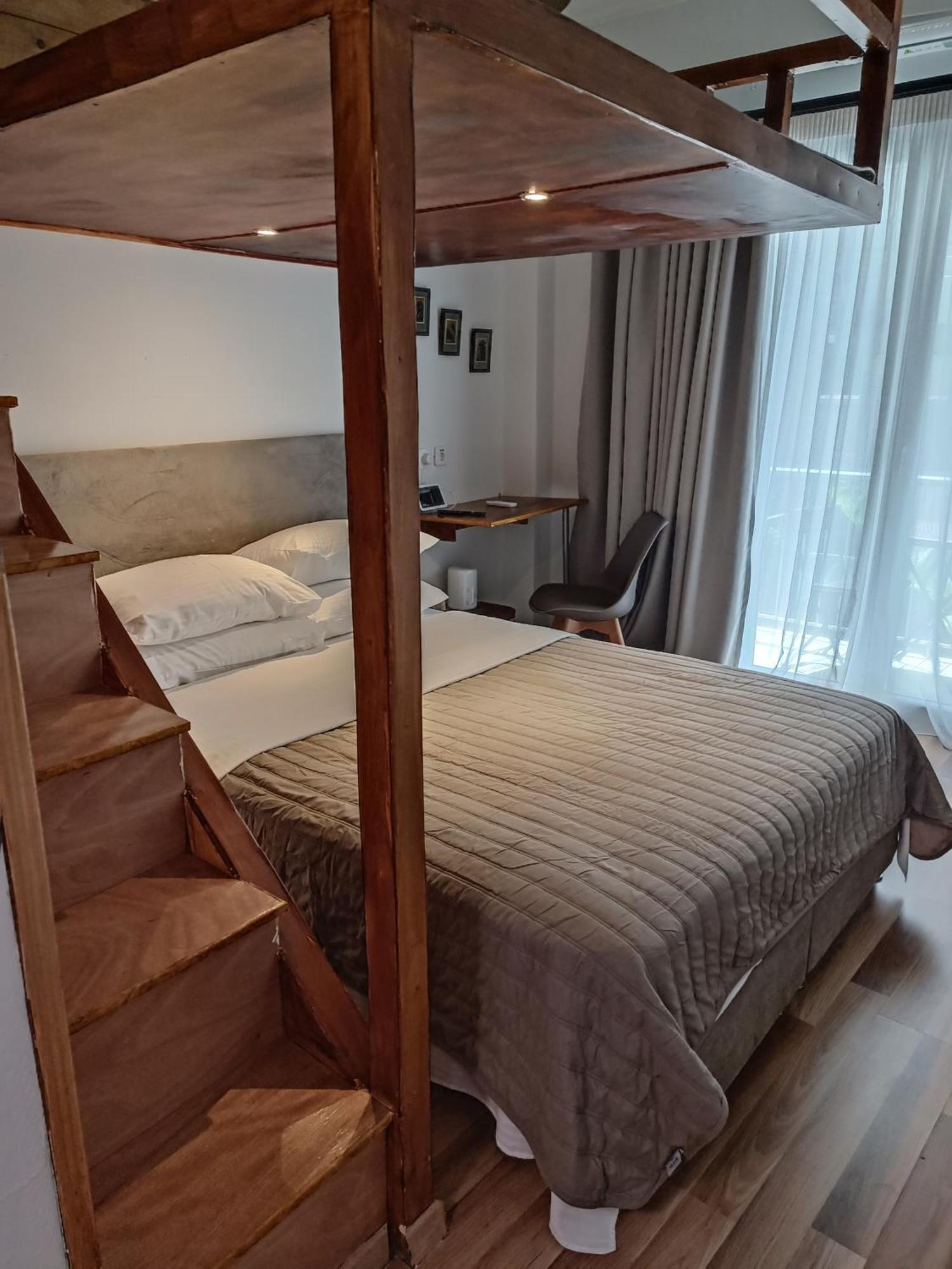 Ulysses Apartments Acropolis Athén Szoba fotó