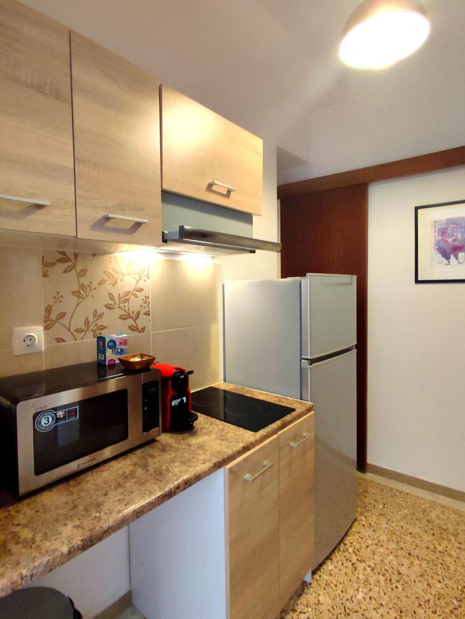 Ulysses Apartments Acropolis Athén Szoba fotó