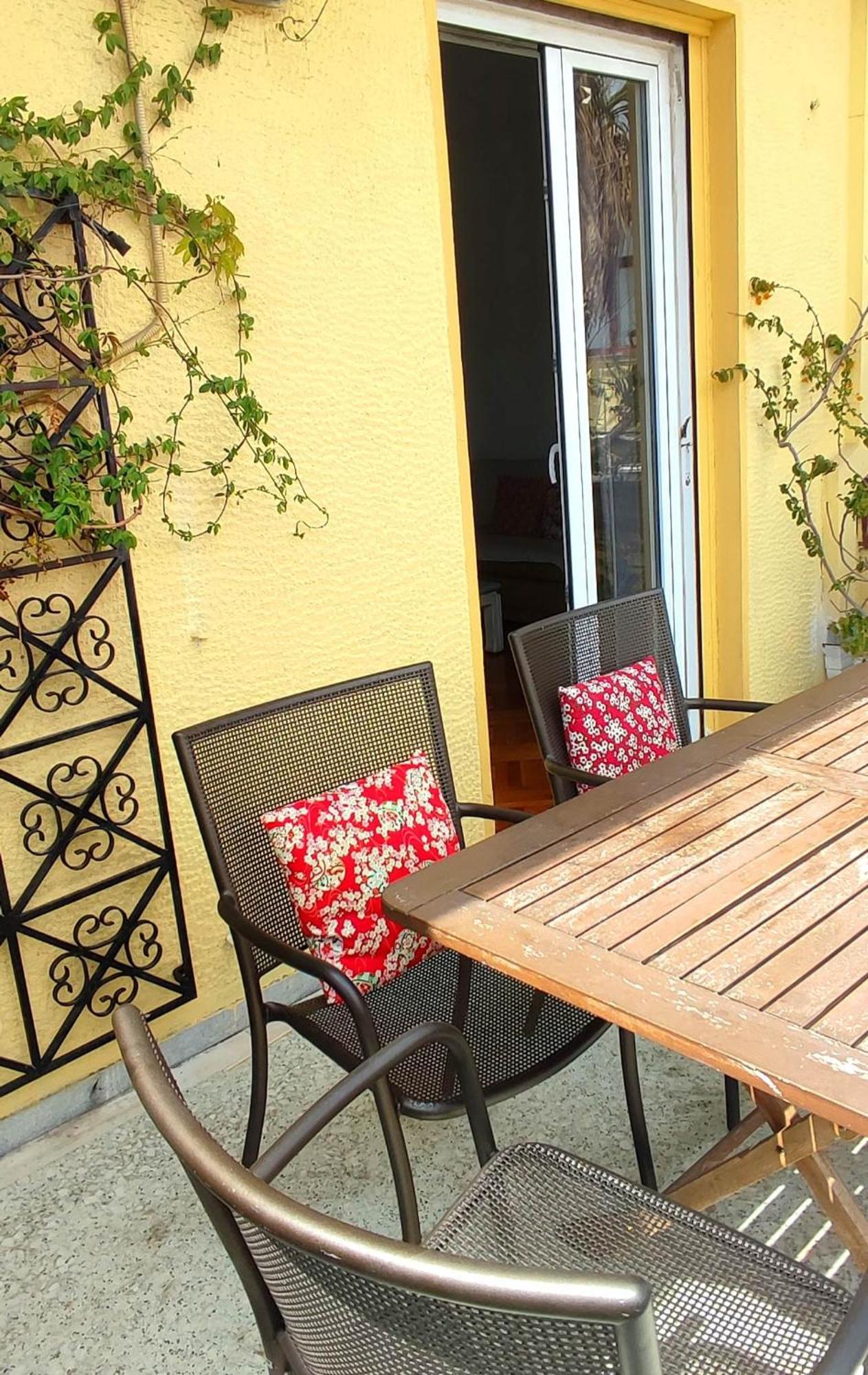 Ulysses Apartments Acropolis Athén Szoba fotó